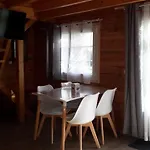 Les P'tites Maisons Dans La Prairie Alpehytte *