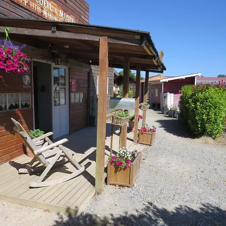 Les P'tites Maisons Dans La Prairie